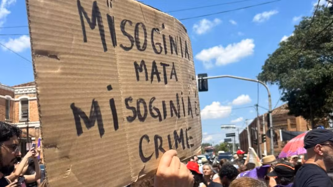 Câmara aprova urgência para projeto de combate à misoginia