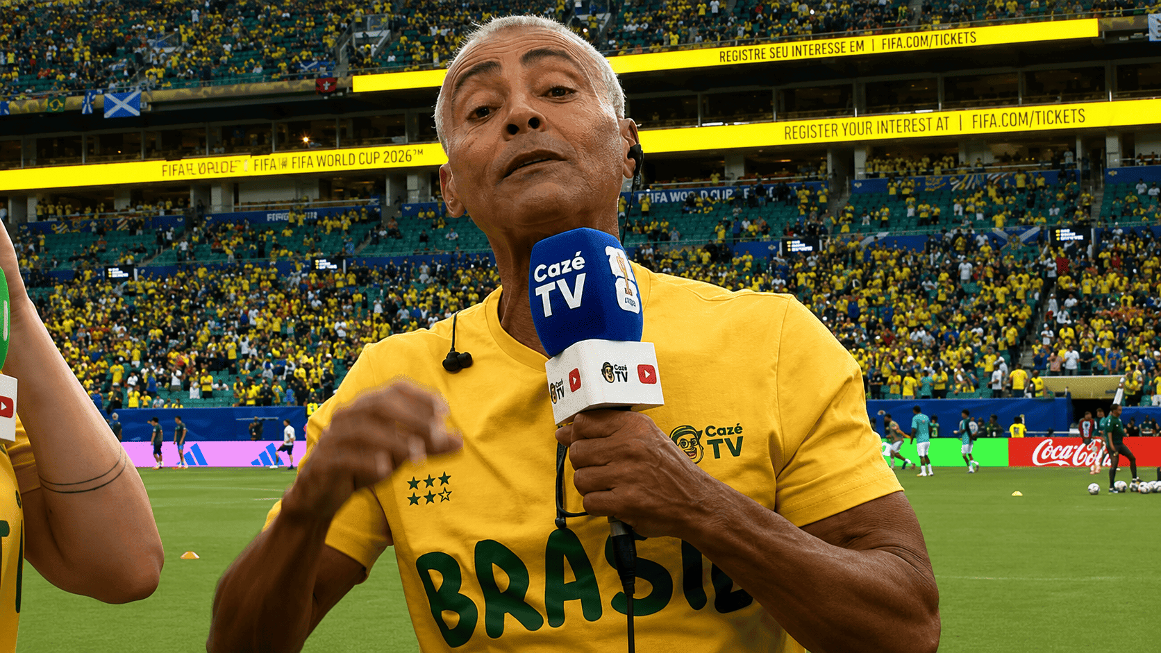 Justiça manda penhorar pagamentos da CazéTV a Romário por dívida milionária