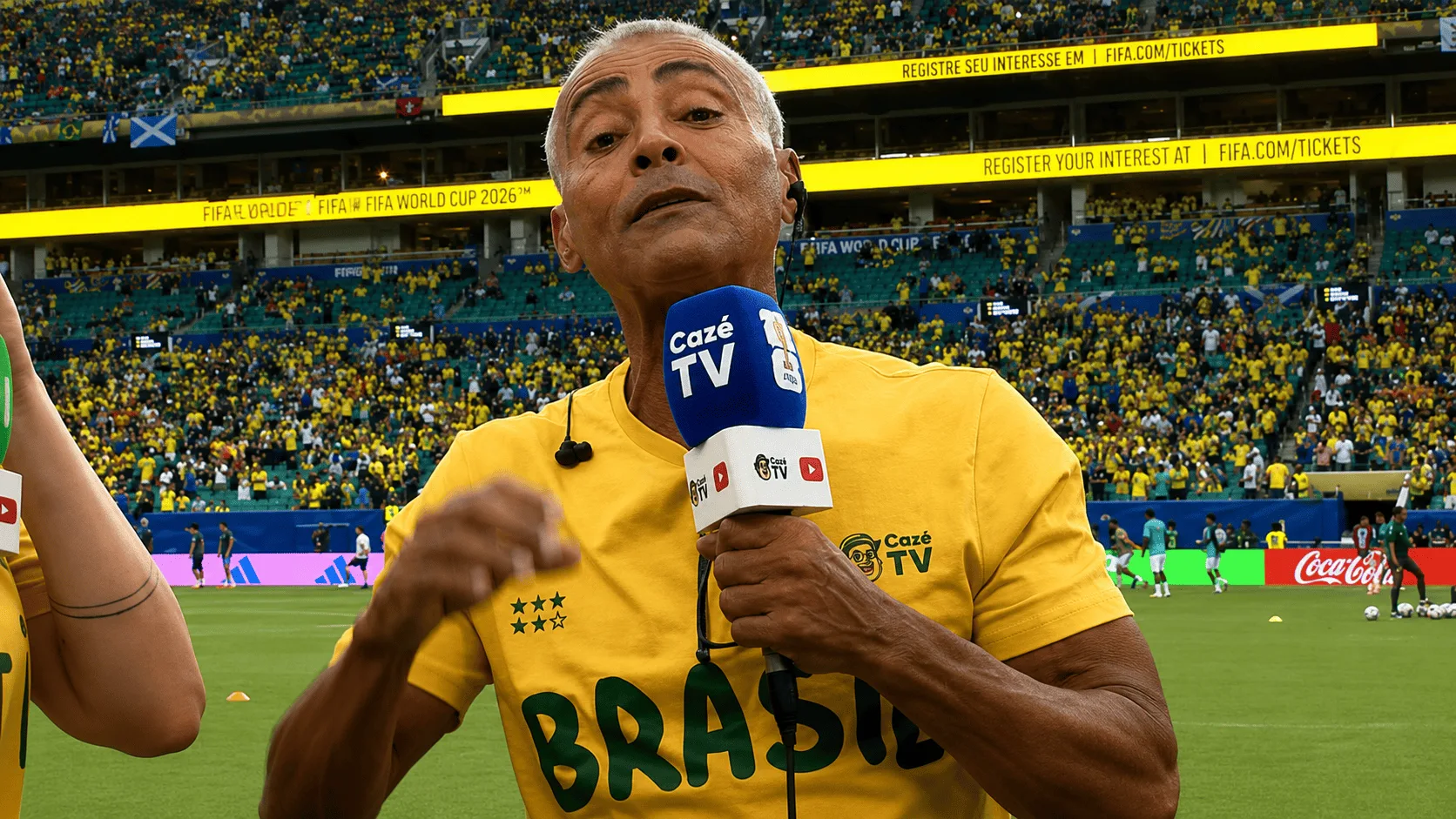 Justiça manda penhorar pagamentos da CazéTV a Romário por dívida milionária